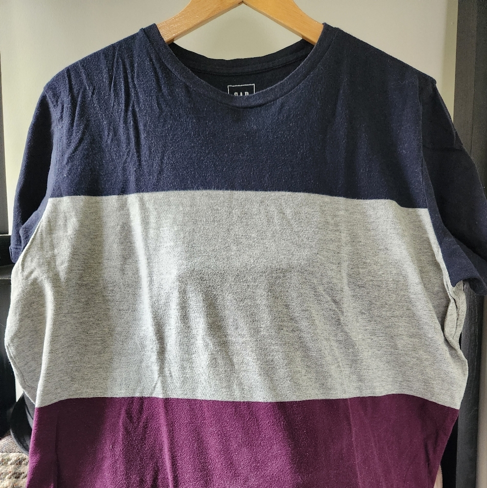 Gap Essential Crew Men's Large short-sleeve colorblock short-sleeve shirt